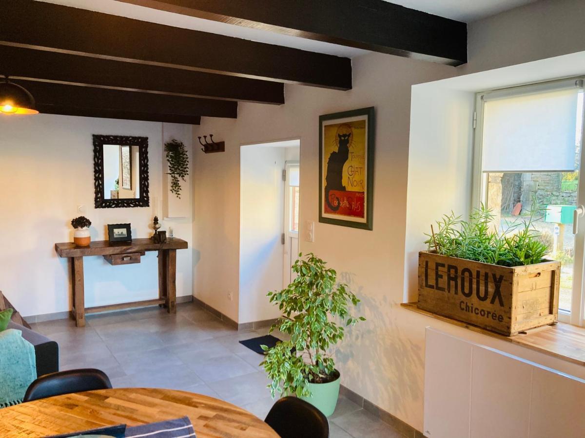 Charmante Petite Maison Renovee Quistinic Exterior photo